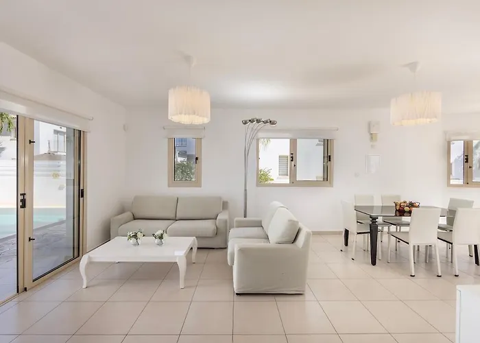 Sama Palms 21 Villa Protaras